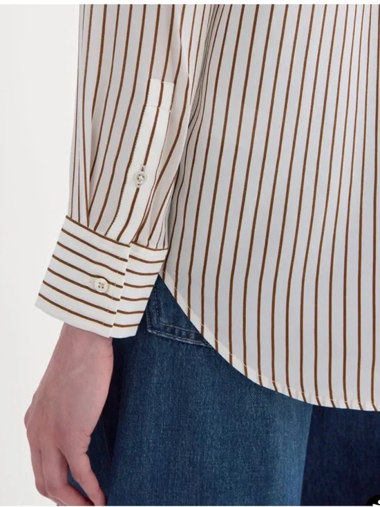 EVERLANE THE MUST-HAVE SHIRT IN WASHABLE SILK - Picture 3 of 4